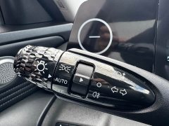 Hyundai Elantra 1.5L CVT Luxury - ფოტო 20