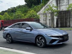 Hyundai Elantra 1.5L CVT Luxury - ფოტო 5