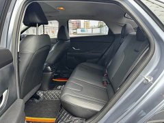 Hyundai Elantra 1.5L CVT Luxury - ფოტო 8