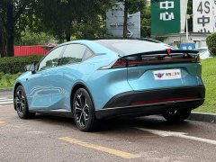 Deepal Deep Blue L07 230Max Qiankun Smart Driving ADS SE Extended Range Version - ფოტო 4