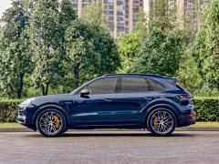 Porsche Cayenne New Energy Cayenne E-Hybrid 2.0T - ფოტო 4
