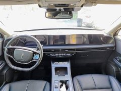 Lincoln Explorer 2023 2.0T Two-Wheel Drive Premium - ფოტო 10