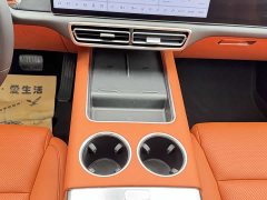 Li Auto L9 2022 Max - ფოტო 16