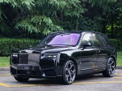 Rolls-Royce Cullinan Black Badge - ფოტო 1
