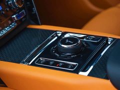 Rolls-Royce Cullinan Black Badge - ფოტო 11