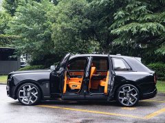 Rolls-Royce Cullinan Black Badge - ფოტო 5