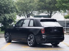 Rolls-Royce Cullinan Black Badge - ფოტო 6