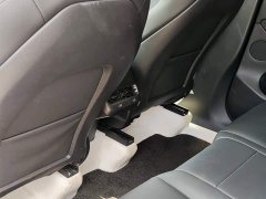 Tesla Model Y Rear-Wheel Drive - ფოტო 9