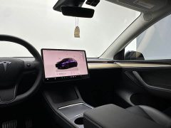 Tesla Model Y 2021 Performance All-Wheel Drive - ფოტო 15