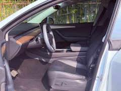 Tesla Model Y Long Range All-Wheel Drive - ფოტო 6