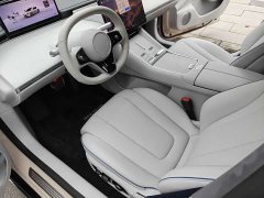 Luxeed Zhiji S7 703km Ultra Sport Edition - ფოტო 15