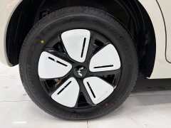 Wuling Hongguang MINIEV Fourth Generation Four-Door Advanced Edition - ფოტო 19