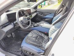 BMW 5 Series 530Li Luxury M Sport Package - ფოტო 7