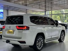 Toyota Land Cruiser (Imported) 2025 3.3T Diesel - ფოტო 11