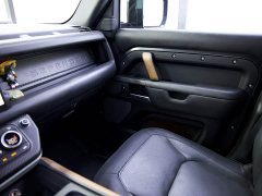 Land Rover Defender 110 P400 X-DYNAMIC HSE - ფოტო 15