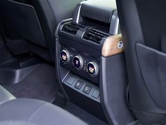 Land Rover Defender 110 P400 X-DYNAMIC HSE - ფოტო 18