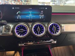 Mercedes-Benz GLB 220 Dynamic - ფოტო 12