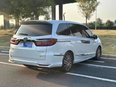 Honda Odyssey 2024 2.0L e:HEV Luxury - ფოტო 9