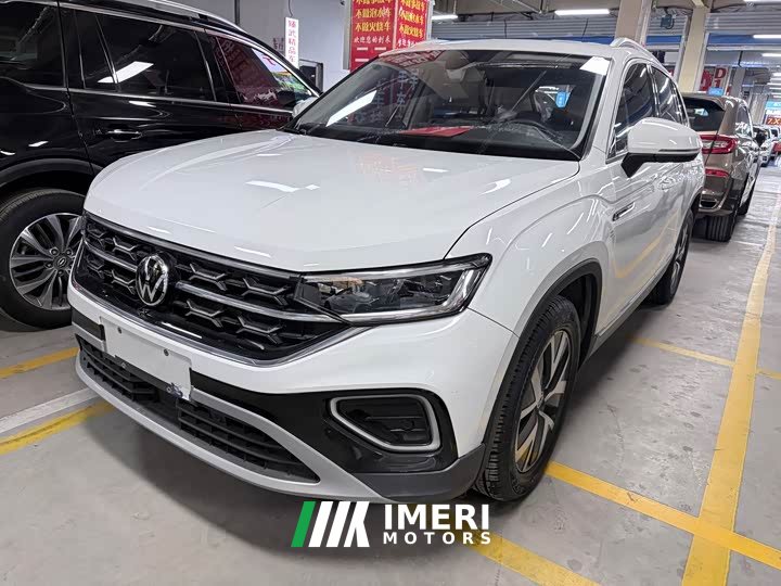 Volkswagen Taos 330TSI FWD Luxury Plus Advanced Edition