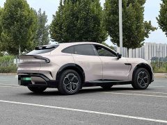 Xiaomi YU7 2025 Rear-Wheel Drive Long-Range Edition - ფოტო 9