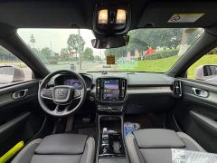 Volvo XC40 B3 Smart Remote Luxury Edition - ფოტო 13