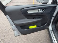 Volvo XC40 B3 Smart Remote Luxury Edition - ფოტო 6