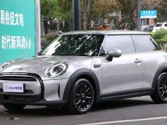 BMW MINI 2023 1.5T ONE - ფოტო 10