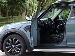 BMW MINI COUNTRYMAN 2022 1.5T COOPER Connoisseur - ფოტო 10