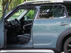 BMW MINI COUNTRYMAN 2022 1.5T COOPER Connoisseur - ფოტო 9