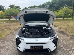 Lexus ES 300h - ფოტო 20