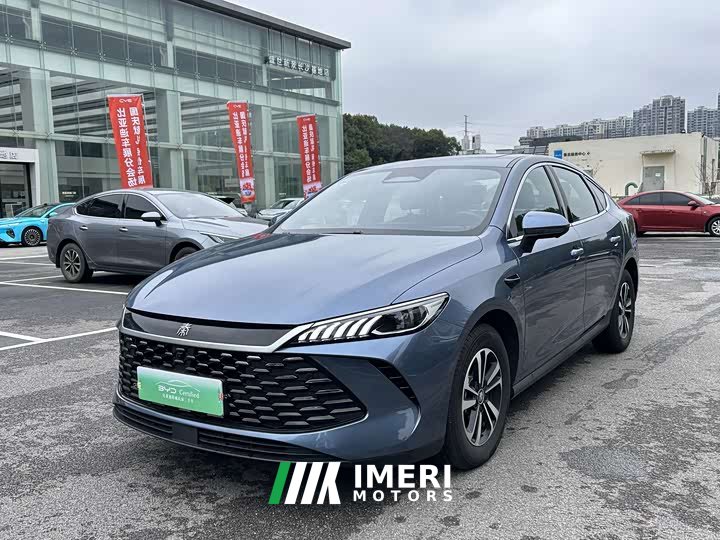BYD Qin PLUS DM-i Smart Driving Edition 120KM Excellence - ავტომობილი ჩინეთიდან
