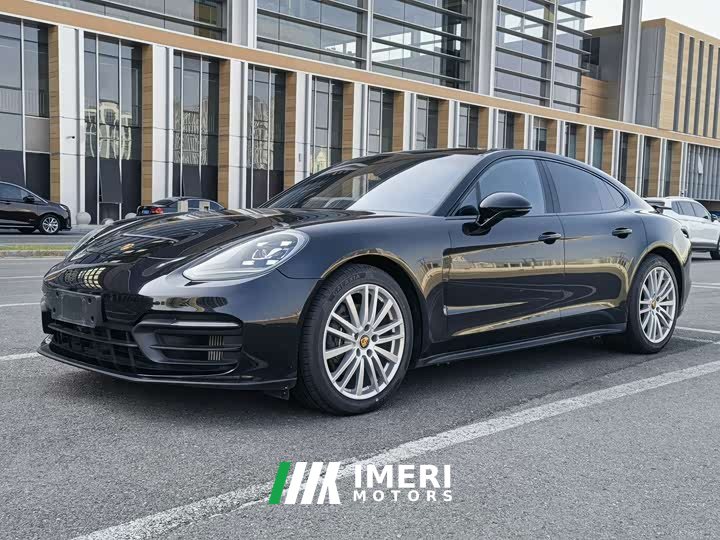 Porsche Panamera 2.9T Platinum Edition