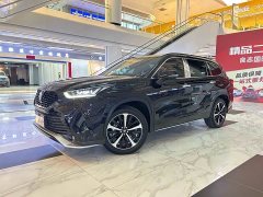 Toyota Crown Venza 2.5L HEV AWD Luxury - ფოტო 3