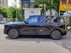 IM Motors Zhiji LS8 52 Max Luxury Six-Seater - ფოტო 3