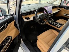 GAC Aion E8 PHEV 150km Dragon Ascendant Radiance - ფოტო 4
