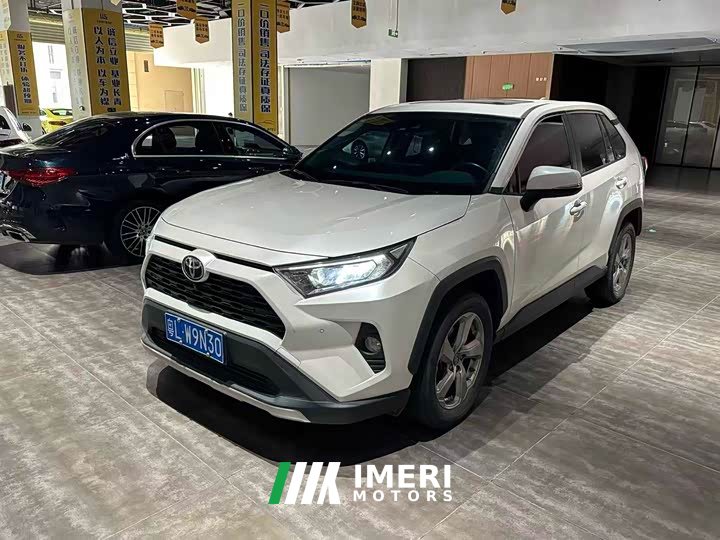 Toyota RAV4 2.0L CVT FWD Fashion Plus - ავტომობილი ჩინეთიდან