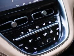 Aston Martin DBX 2021 4.0T V8 Return to Simplicity - ფოტო 10