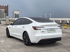 Tesla Model 3 2026 Long Range All-Wheel Drive - ფოტო 7