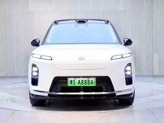 NIO ES8 2026 Six-Seat Executive Signature Edition - ფოტო 2