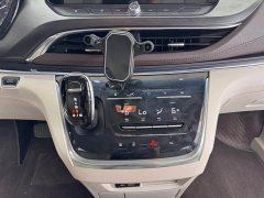Buick GL8 Land Business Class Comfort Edition - ფოტო 18