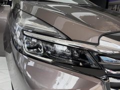 Buick GL8 Land Business Class Comfort Edition - ფოტო 8