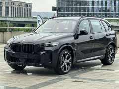 BMW X5 xDrive 30Li M Sport Luxury Night Edition Package - ფოტო 1