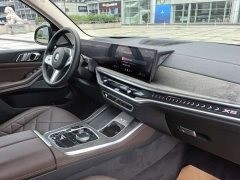 BMW X5 xDrive 30Li M Sport Luxury Night Edition Package - ფოტო 15