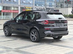 BMW X5 xDrive 30Li M Sport Luxury Night Edition Package - ფოტო 7