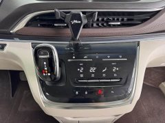 Buick GL8 Land Business Class Comfort Edition - ფოტო 18