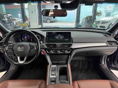 Honda Yingshipai Sharp Hybrid 2.0L Pure Elegance Edition - ფოტო 15