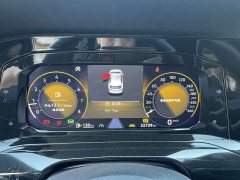 Volkswagen Golf 280TSI DSG R-Line 50th Anniversary Edition - ფოტო 12