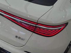 BYD Dolphin 07 DM-i 2025 DM-i 1.5L 125km Luxury - ფოტო 6