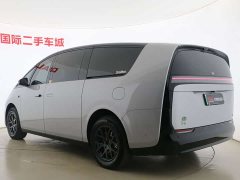 Li Auto MEGA Home Family Edition - ფოტო 16