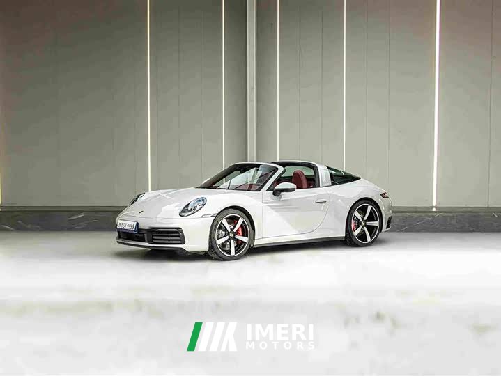 Porsche 911 Targa 4 3.0T
